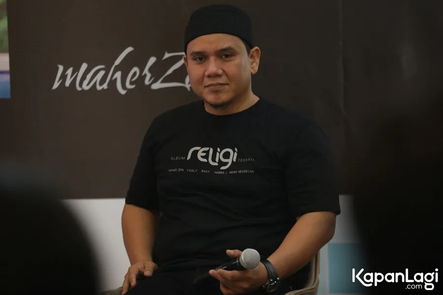 Fadly Padi ingin segera umrah bersama keluarga di tahun ini © KapanLagi.com®/Budy Santoso