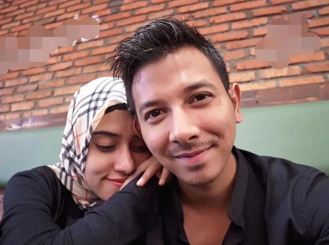 Fairuz selalu ditemani sang suami kontrol ke dokter. © Instagram/fairuzarafiq