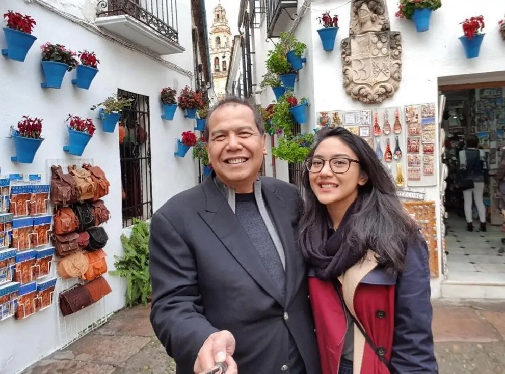 Putri Tanjung ©instagram.com/putri_tanjung