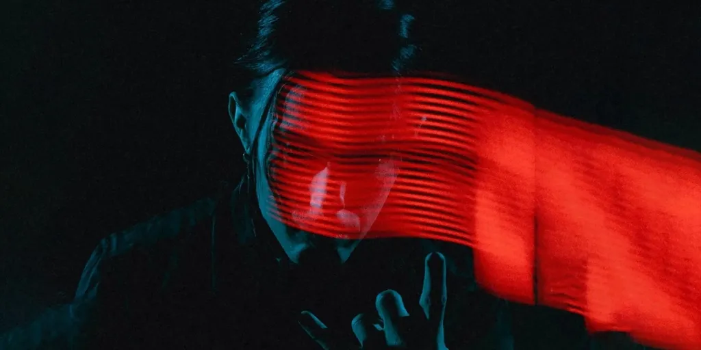Falling In Reverse - Voices In My Head