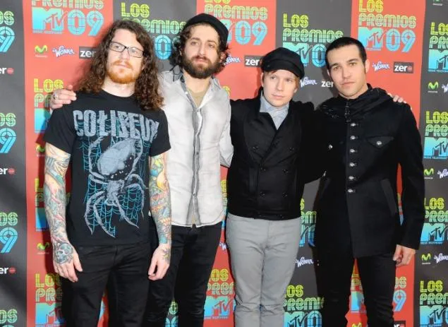 Fall Out Boy Berkabung Untuk Warga Boston