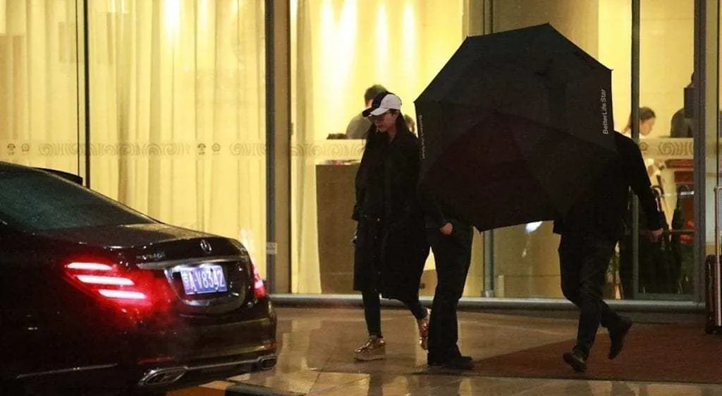 Fan Bingbing di Bandara