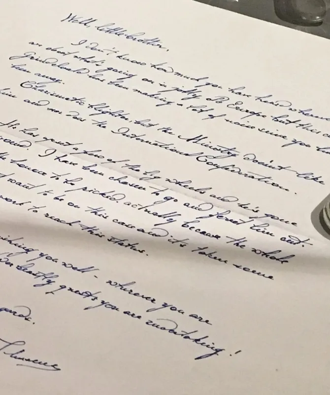 Isi surat ini juga muncul dalam game LEGO Fantastic Beast. ((Courtesy of Warner Bros Studio)