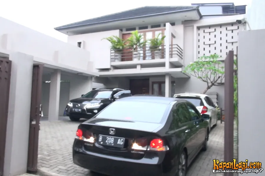 Rumah Farah Quinn yang kerampokan. ©KapanLagi.com