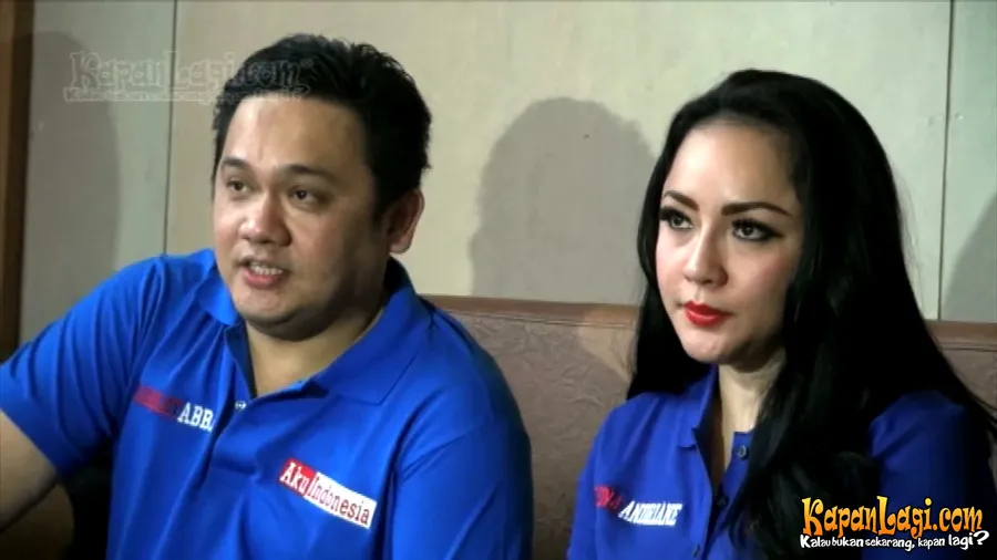 Farhat Abbas dan Regina