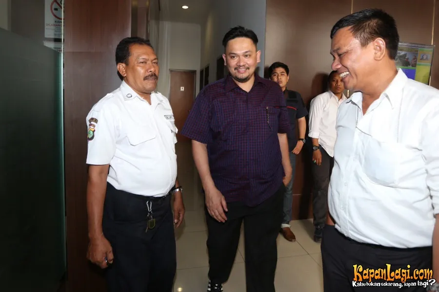 Sidang perdata Farhat Abbas digunakan sebagai salah satu cara menghambat proses pidana. ©KapanLagi.com/Budy Santoso