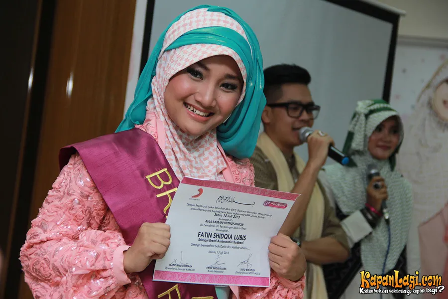 Fatin Shidqia Lubis ingin memiliki SIM mobil dan motor di hari ulang tahunnya.