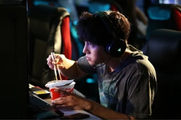 Ji Chang Wook sebagai Kwon Yu © CJ Entertainment