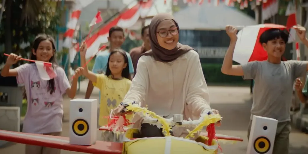 Feby Putri NC (feat. Vina Panduwinata, Nadin Amizah, Idgitaf)) - Negeriku