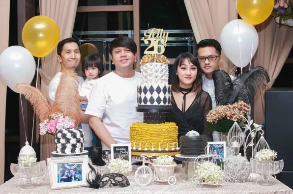 Perayaan ulang tahun ke-26 Felly dan dilamar Mario/ŠDokpri