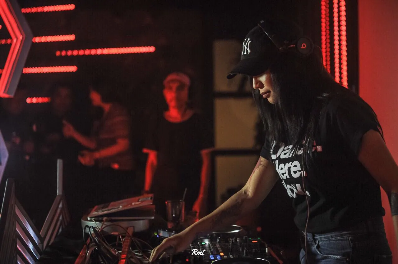 Female DJ tidak harus seksi © KapanLagi.com®/Mathias Purwanto