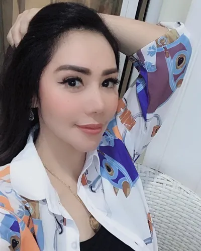 Usia Pacar Lebih Muda