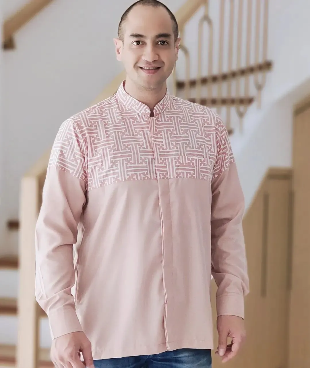 © instagram.com/ferryirawanreal