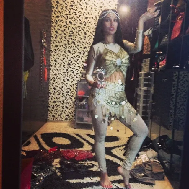 Gaya Fifie di hari ultahnya © Instagram/Fifie Buntaran