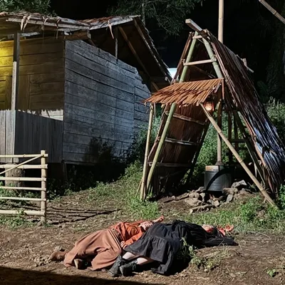 Film SONGKO: KISAH PETAKA DARI SULAWESI Bangun Set dari Nol, Hutan Jadi Desa Mencekam