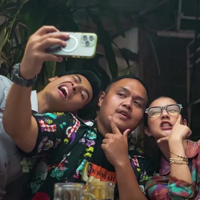 Film TUNGGU AKU SUKSES NANTI 2026 - Sinopsis, Pemeran dan Fakta Menarik