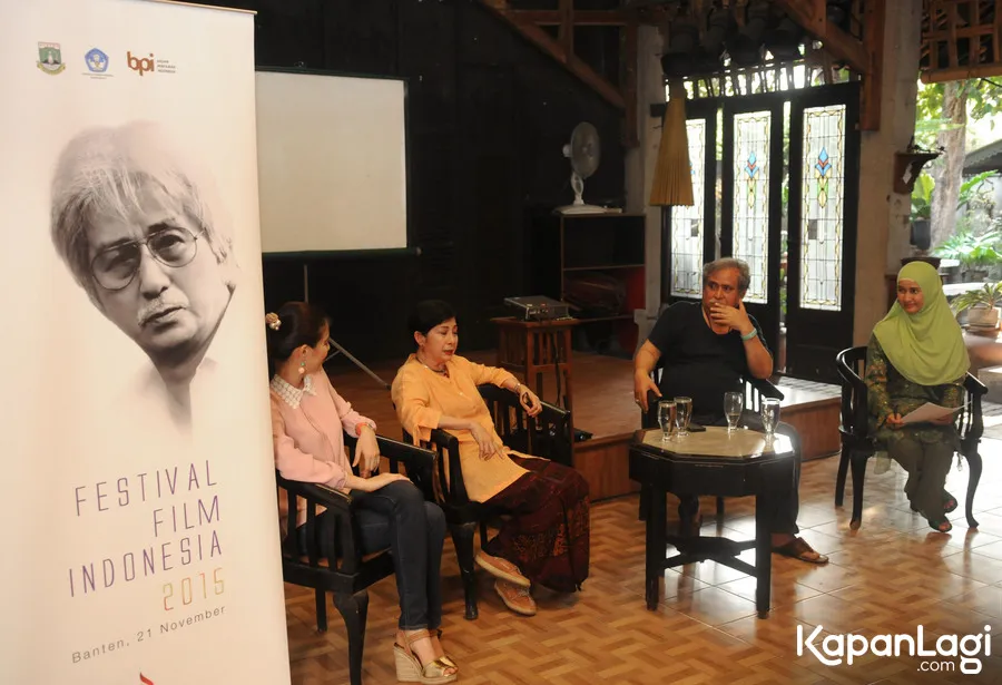 Suasana bincang-bincang tentang Teguh Karya di kediaman almarhum © KapanLagi.com®/Bayu Herdianto