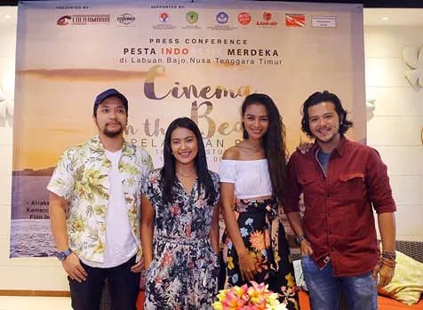 Para pendukung film ini ingin lebih dekat dengan masyarakat © KapanLagi.com®