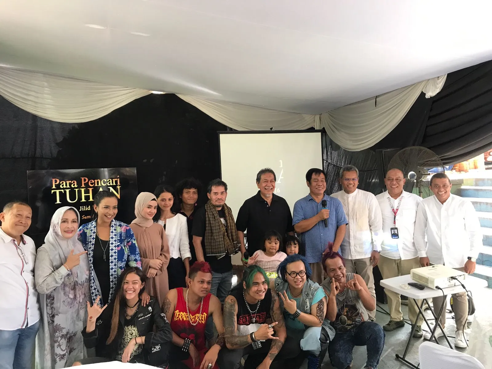  (credit: kapanlagi.com/Fikri Alfi Rosyadi)