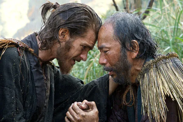 Teaser pertama dari SILENCE bersama Andrew Garfield dan aktor Jepang Sinya Nakano © Paramount Pictures