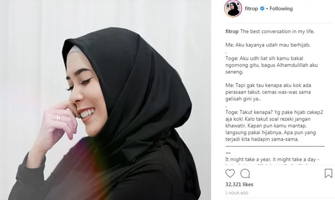Fitrop mengunggah foto berhijab untuk pertama kalinya. (Credit: Instagram/fitrop)