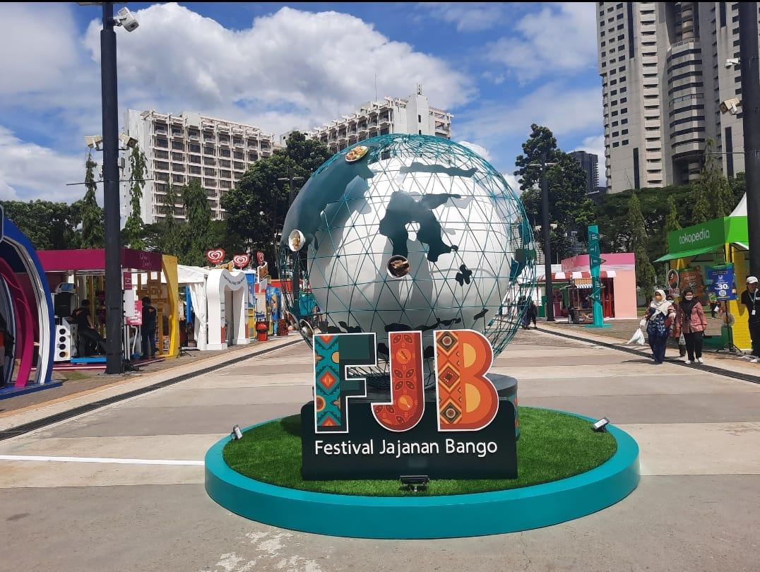 Festival Jajanan Bango 2022 digelar di Plaza Parkir Timur, Jumat (28/10)/Kadek Argyanti.