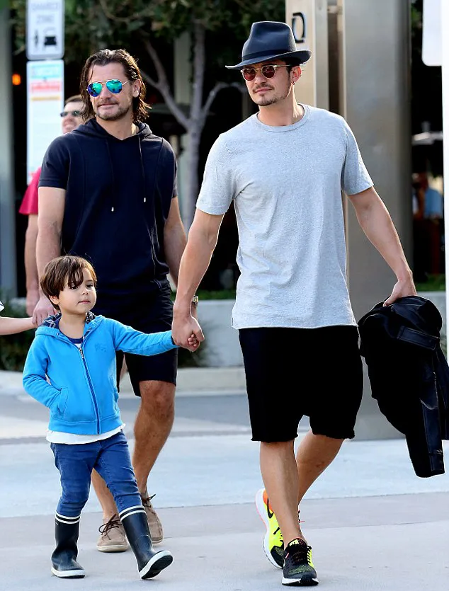 Flynn makin ganteng dan stylish di usia 4 tahun @ dailymail.co.uk