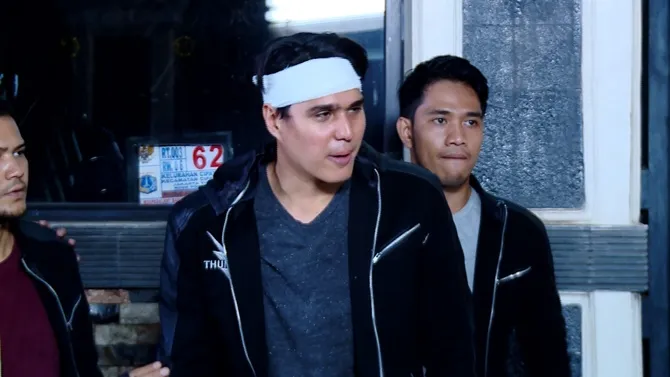 Erland terus-terusan mencari Milka, bahkan meski ia telah menelepon Milka berkali-kali juga tak kunjung mendapat respon.