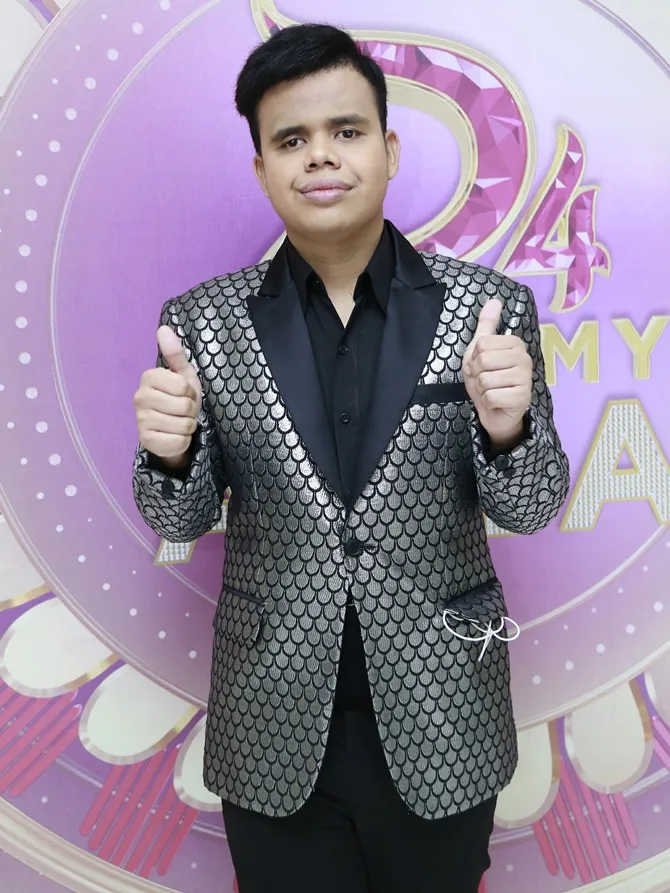 Juara 3 Liga Dangdut ini juga mengaku ikut LIDA gegara coba-coba. 