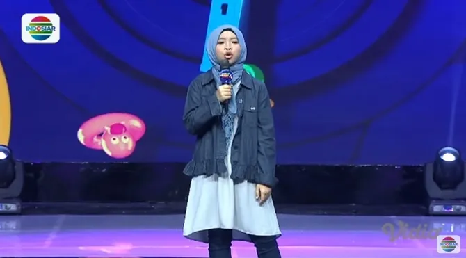 Para peserta makin tunjukkan kemampuannya di atas panggung, tak terkecuali Boah. 