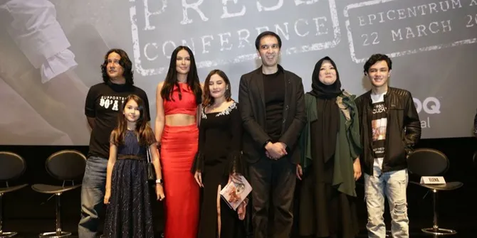 Sophia Latjuba membintangi DANUR 2: MADDAH bersama Bucek Depp, Prilly Latuconsina, Shawn, dll.
