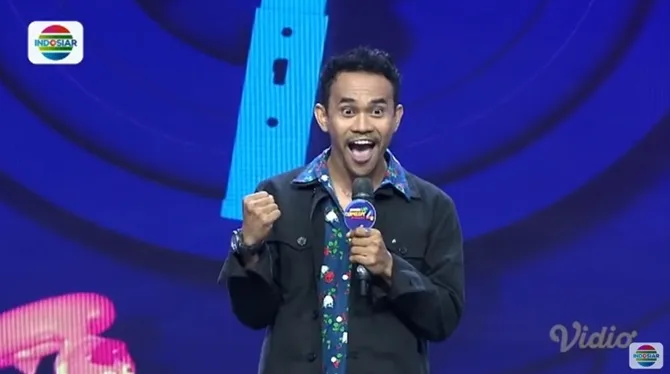 Dikenal sebagai peserta dengan act out ala ular Kobra, Ebel memang selalu total dalam delivery materinya.