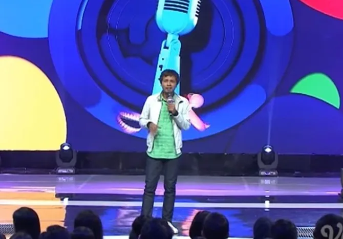Kang Didi masih konsisten bawakan materi tentang Kuli bangunan.