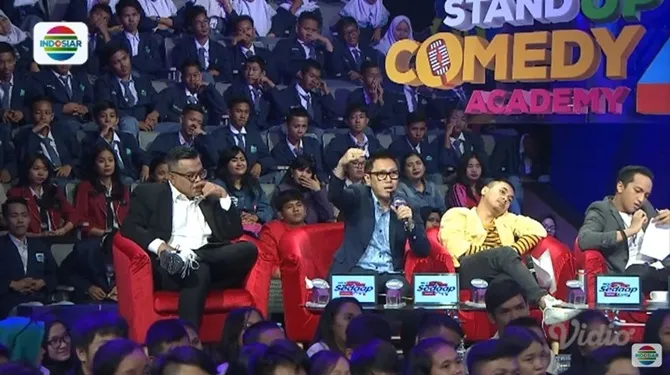 Penampilan Kiky malam itu dinilai bagus oleh para juri.