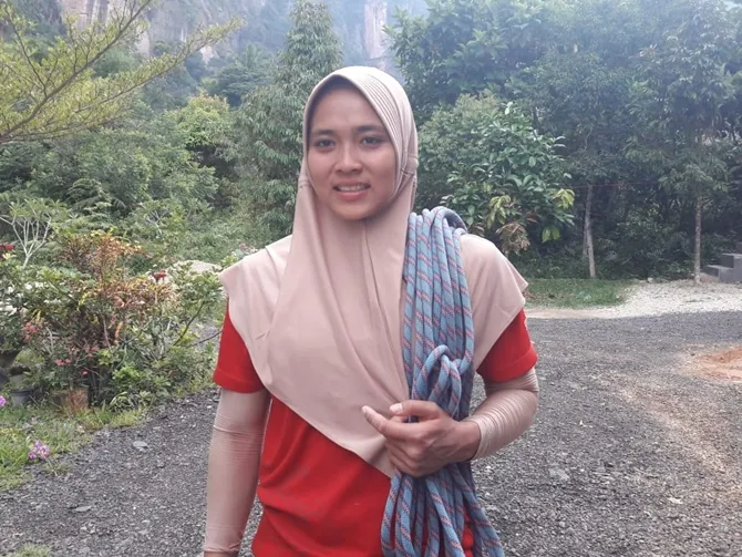 Aries mendapat julukan Spider Woman Indonesia setelah sukses mengalahkan Elena Timofeeva (Credit: Istimewa).