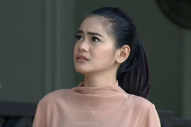 Desi memperingatkan Aris untuk bersiap masuk penjara sebab Putra sudah sembuh dan akan segera beri kesaksian.