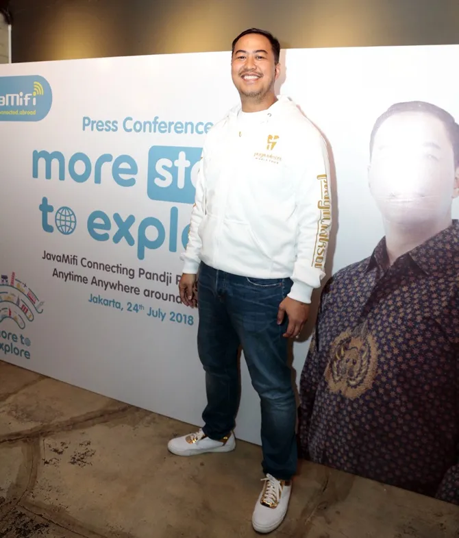 Bersama sejumlah nama, Pandji jadi juri tamu sejak SUCA 1 hingga kini memasuki musim ke-4.