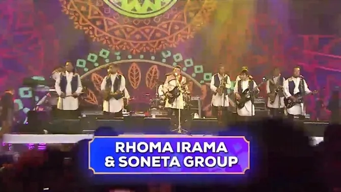 Rhoma Irama si Raja Dangdut juga turut meriahkan Semarak Indosiar.