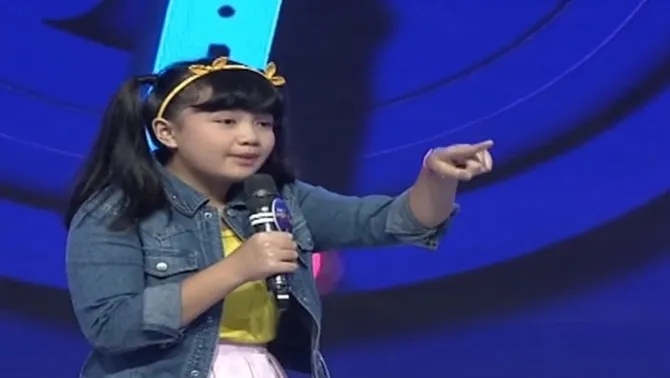 Tampak melebarkan sayap, Tasya Carla kini rambahi dunia stand up comedy. 