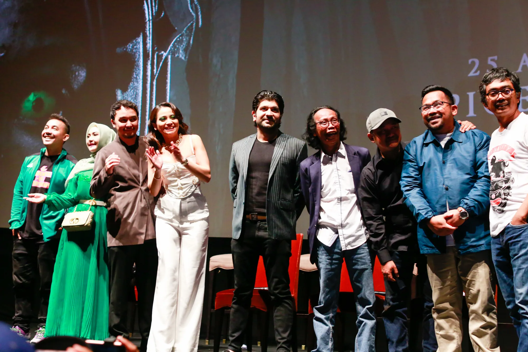 Syuting Berkostum Pocong, Acha Septriasa Mengaku Melihat Penampakan © KapanLagi.com/Muhammad Akrom Sukarya