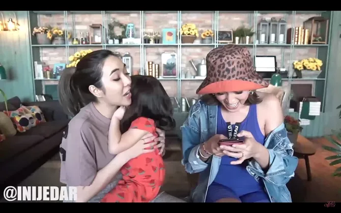 (Credit: Youtube/Jessica Iskandar)