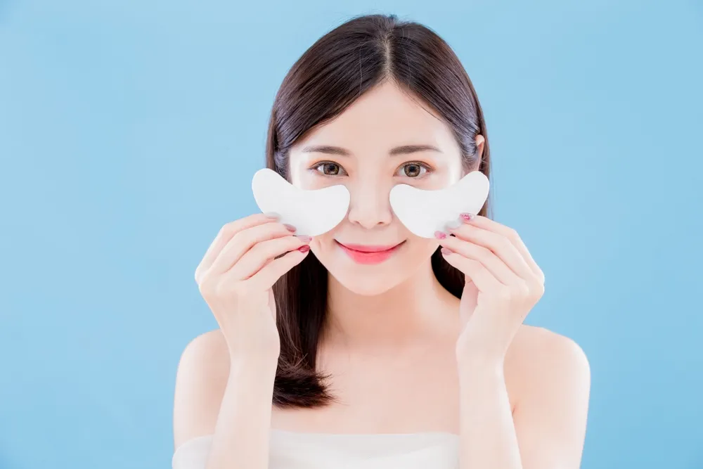 Eye Cream untuk Atasi Penuaan Dini © Shutterstock.com