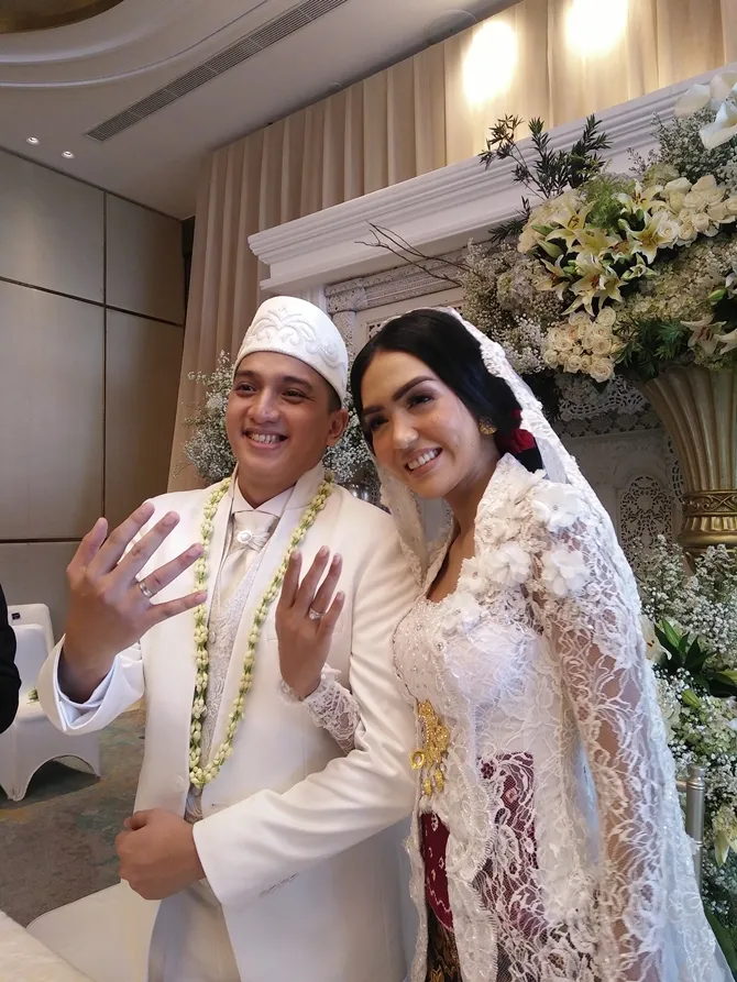 Kabulkan Kemauan Istri