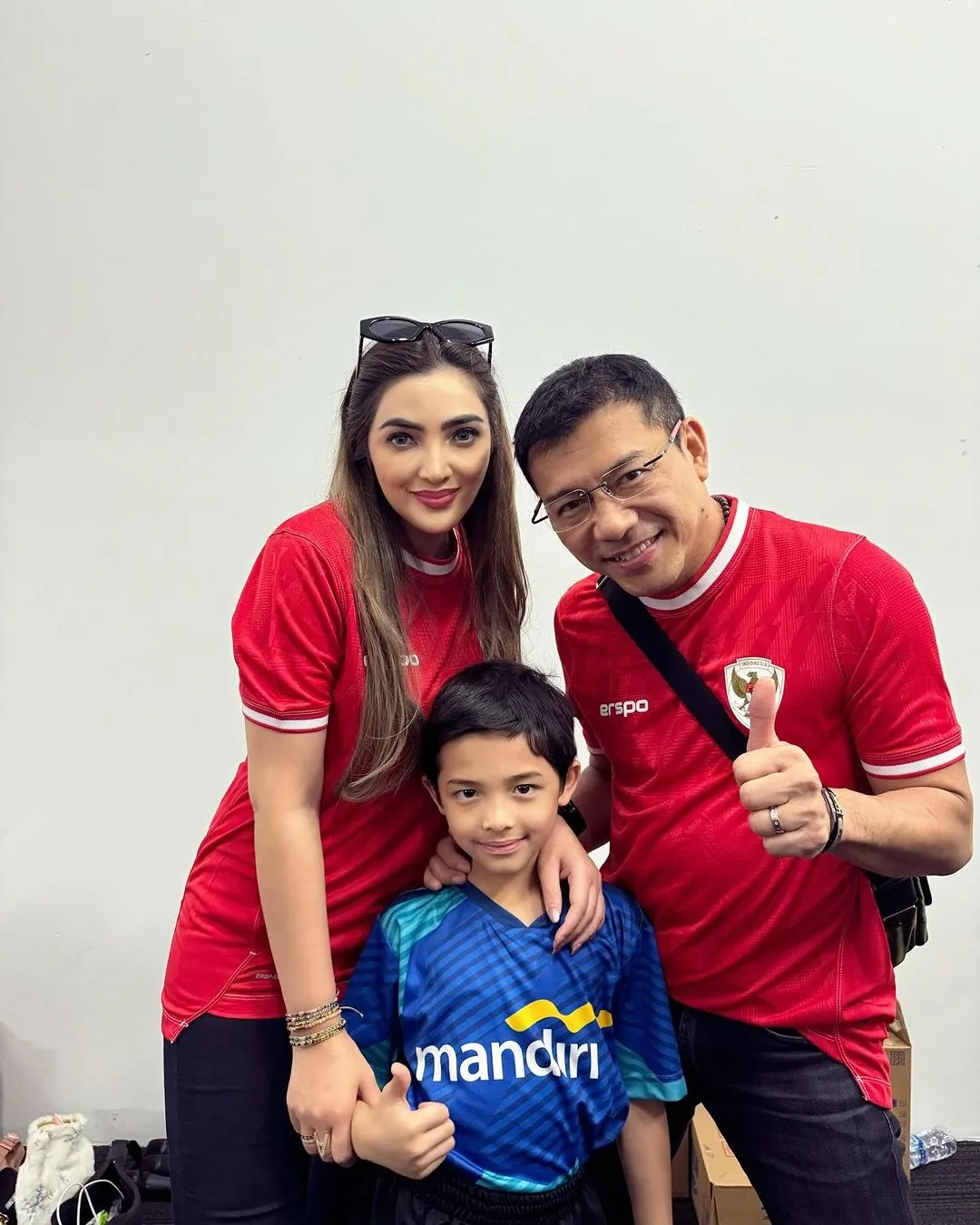 Suka Sepak Bola