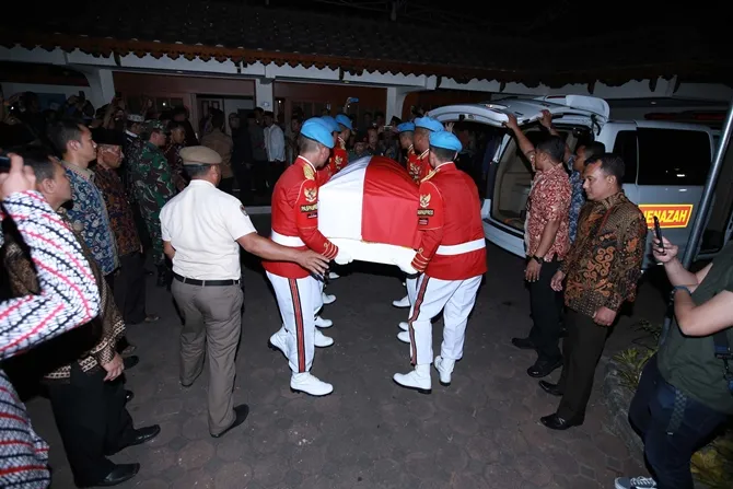 Jenazah BJ Habibie Dikawal 