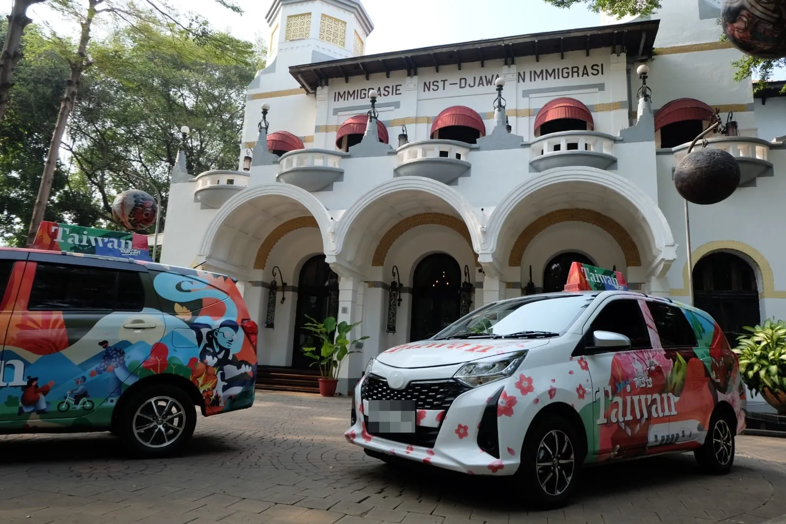 Seniman dan Kreator Lokal Sukseskan Pawai 300 Mobil (Credit: Istimewa)