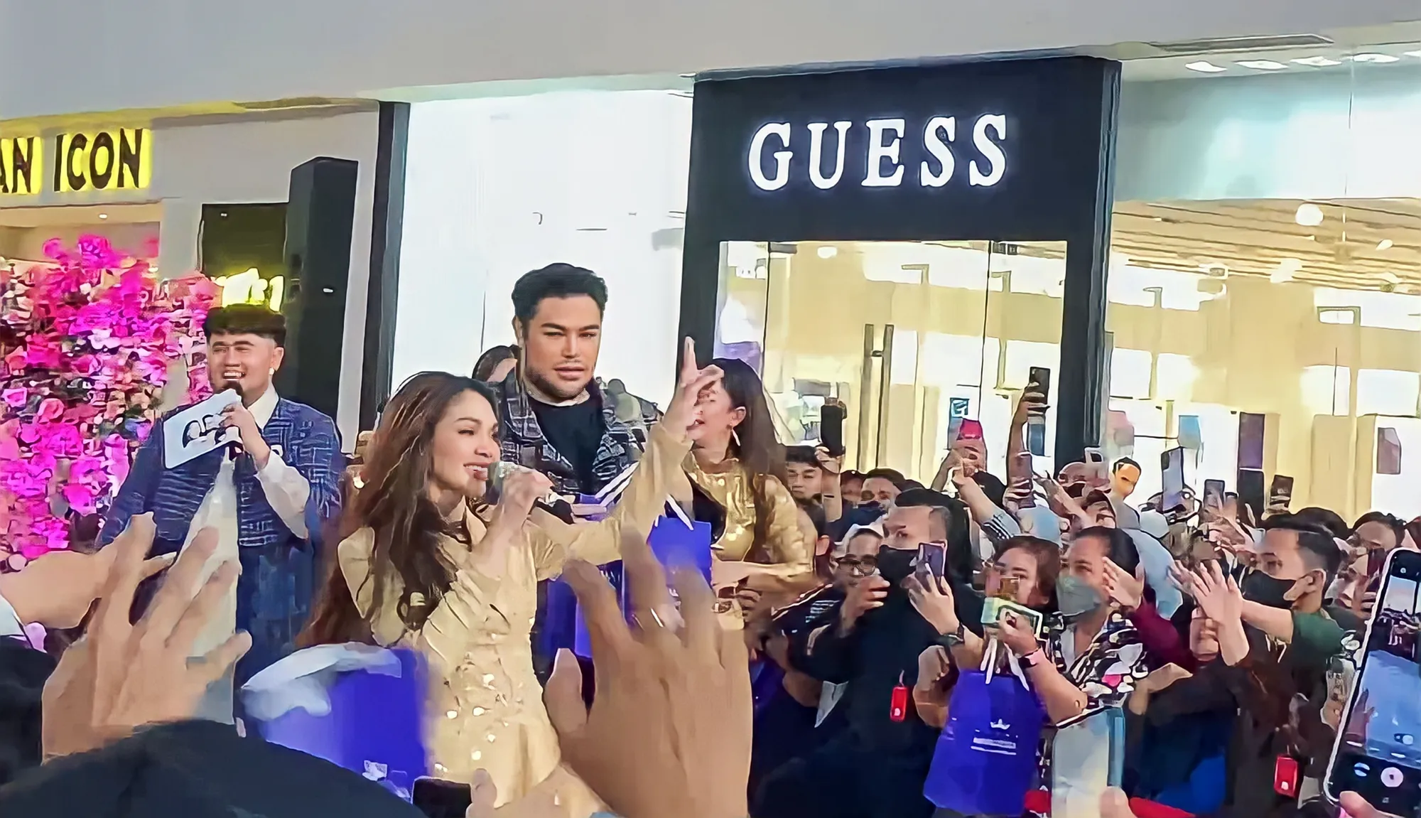 Ivan Gunawan Tegaskan Bukan Manajer Bunda Corla © KapanLagi.com/Muhammad Akrom Sukarya