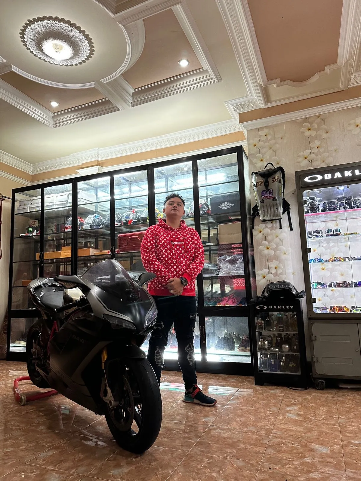 Jatuh Bangun Lutfi (Credit: Istimewa)