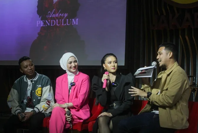 Citra Kirana Debut Jadi Produser Musik © KapanLagi.com/Muhammad Akrom Sukarya