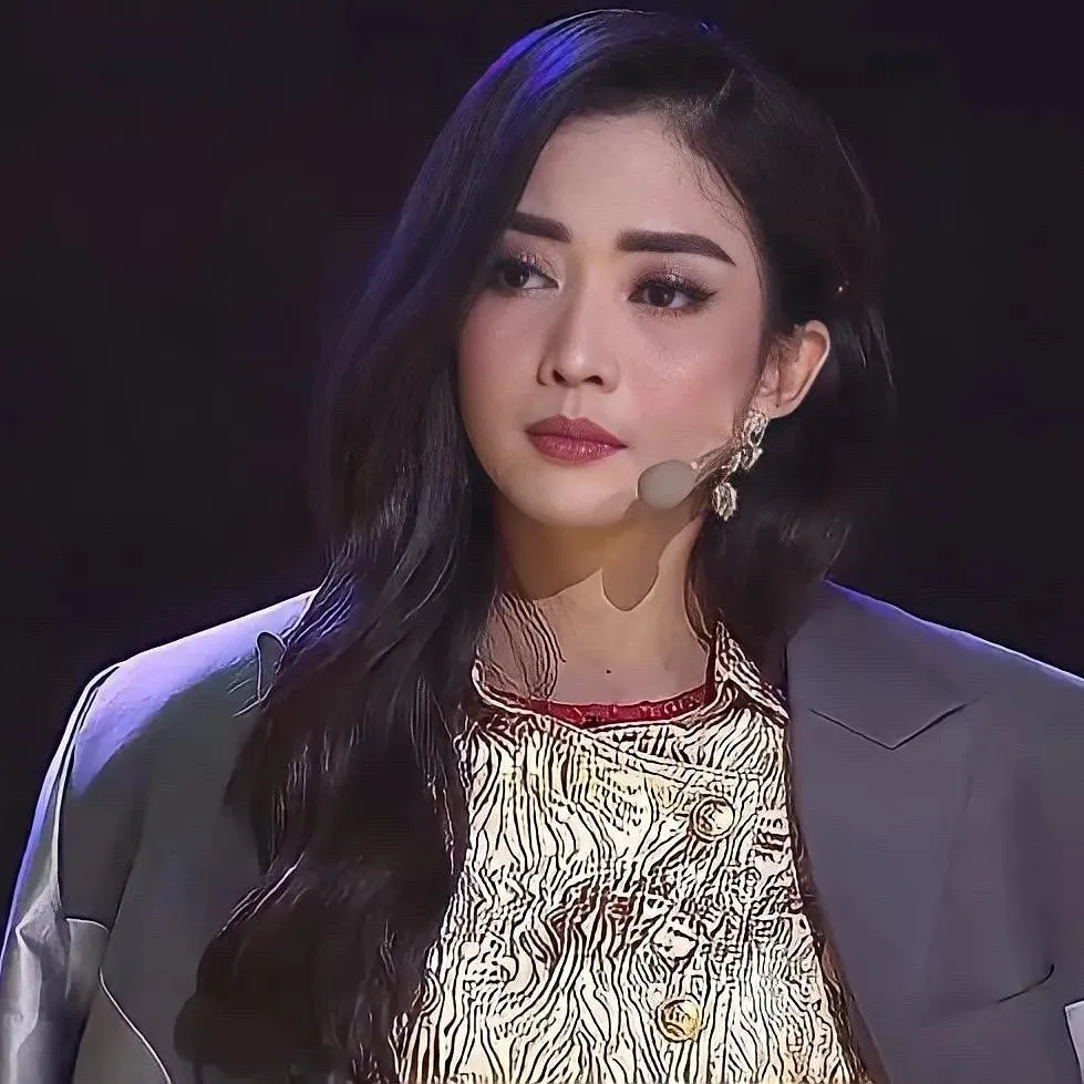 Potret Ririn Dwi Ariyanti yang Awet Muda (Credit: instagram.com/ririndwiariyanti)